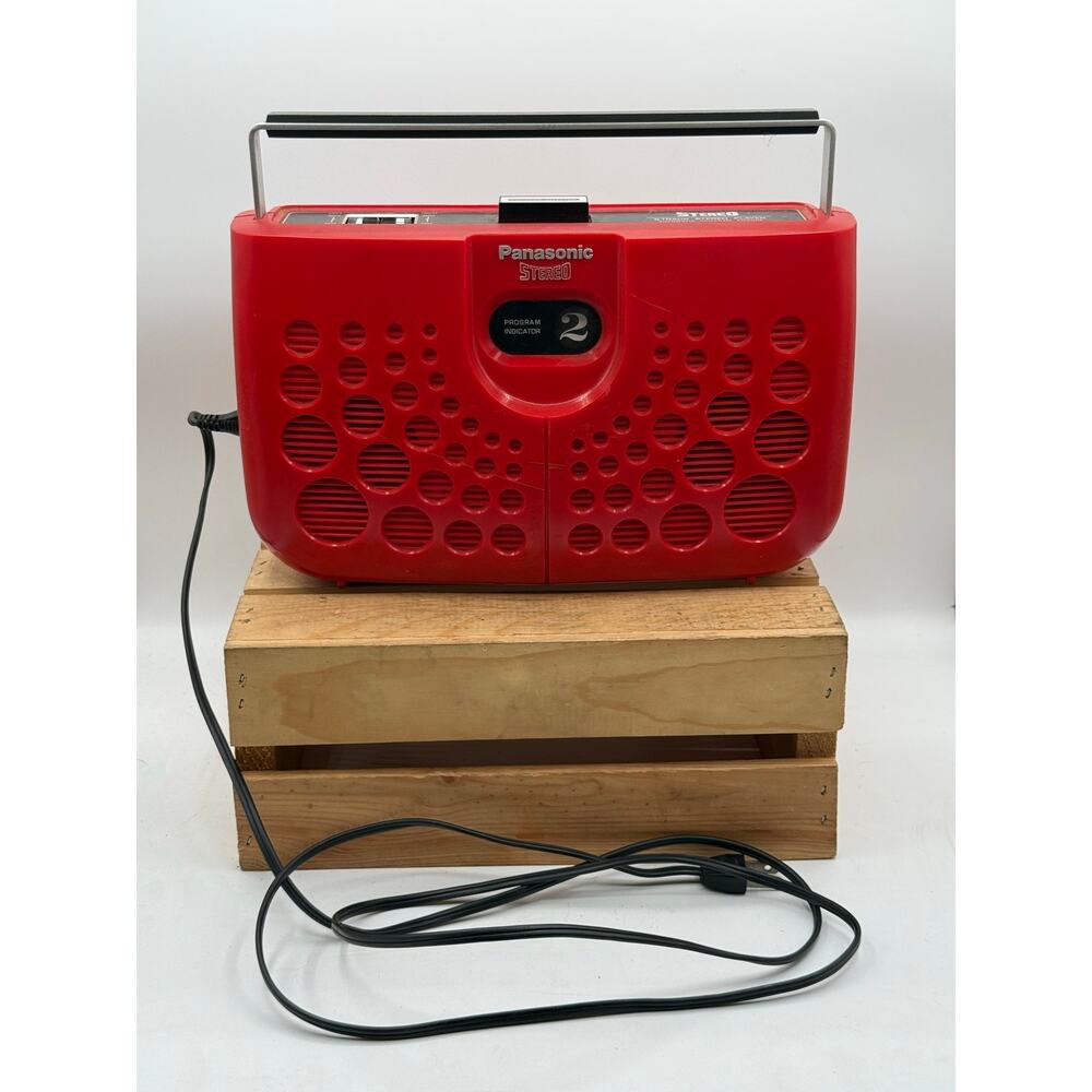 Vintage Panasonic RS-833S Portable 8-Track Stereo Player - Red